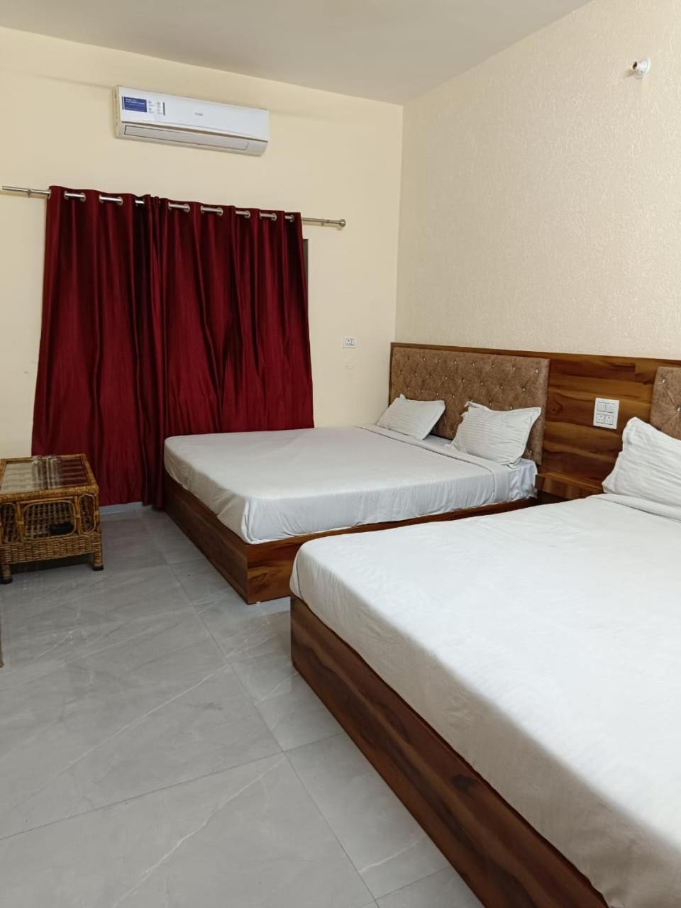 Hotel Shiv Ganga リシケーシュ エクステリア 写真